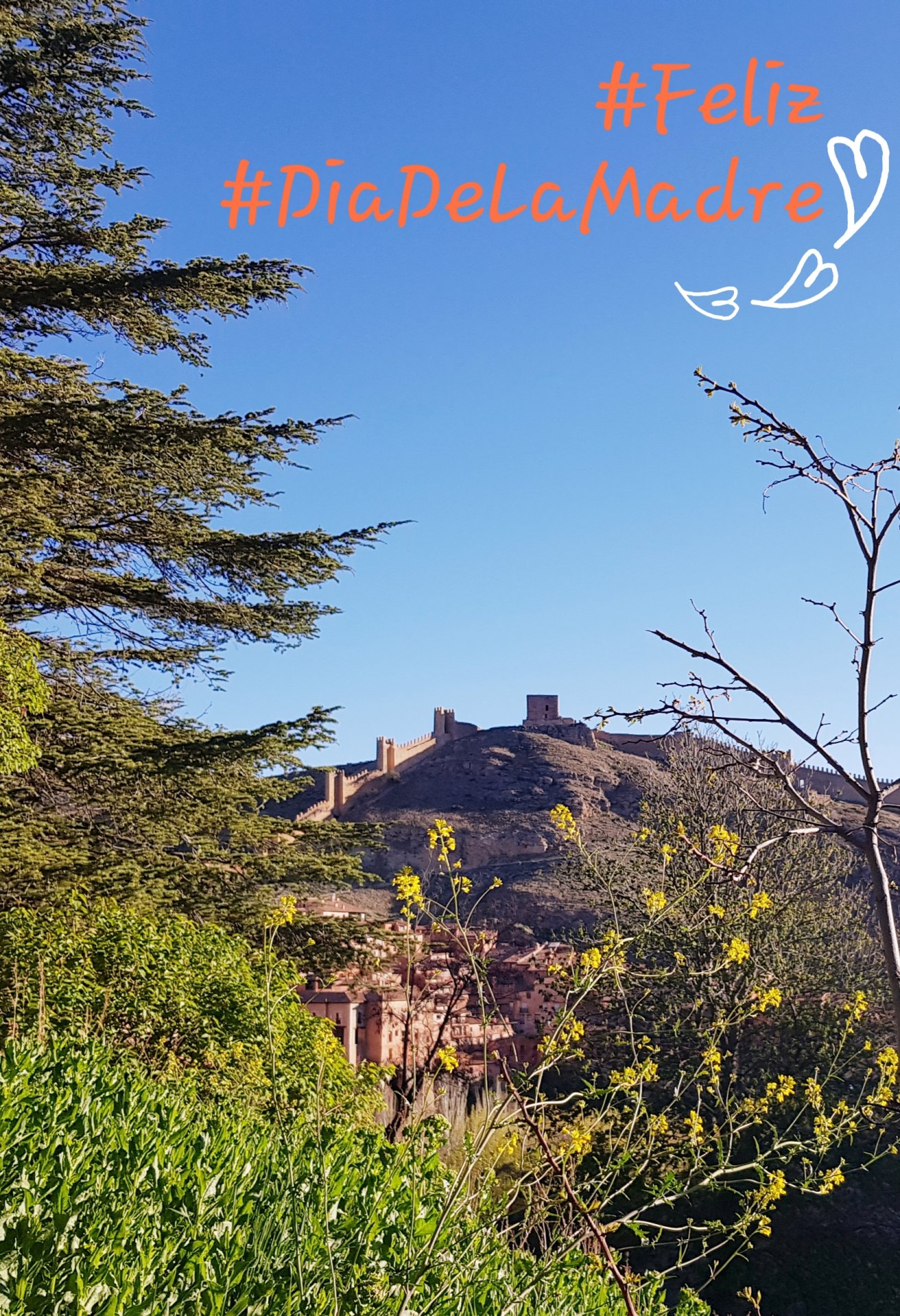 #FelizDíaDeLaMadre desde #Albarracín #CasaMuseoAlbarracín #Teruel de #VisitaGuiada
