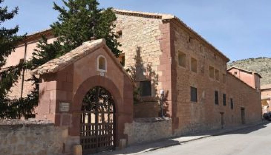 Noticia Diario de Teruel: El Grupo Gargallo adquiere el convento de las Dominicas en Albarracín para hacer un hotel que podría ser de cinco estrellas y que dará empleo a 35 personas