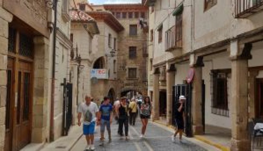Noticia Diario de Teruel: Los alojamientos turolenses rozan el lleno durante el puente del 15 de agosto