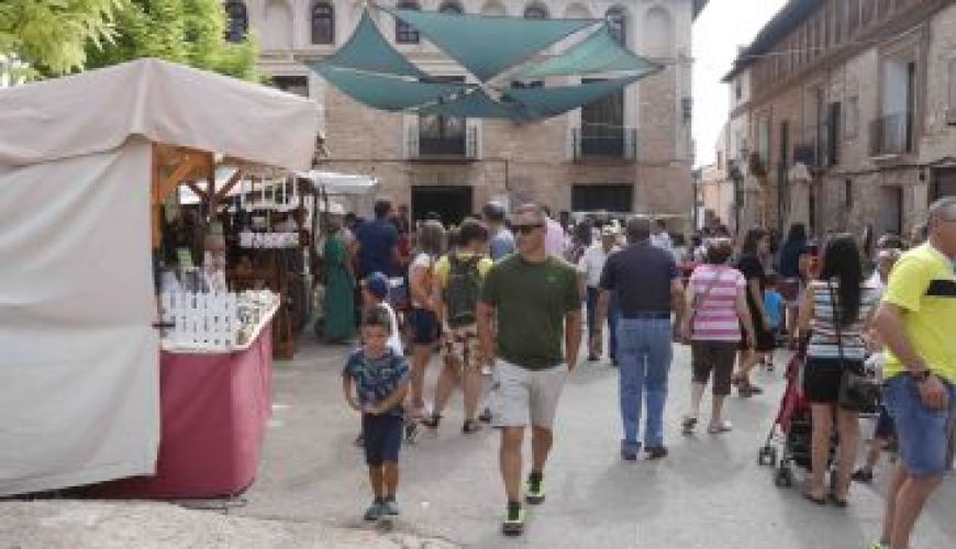 Noticia Diario de Teruel: Las reivindicaciones de la España vaciada despiertan el interés de los turistas