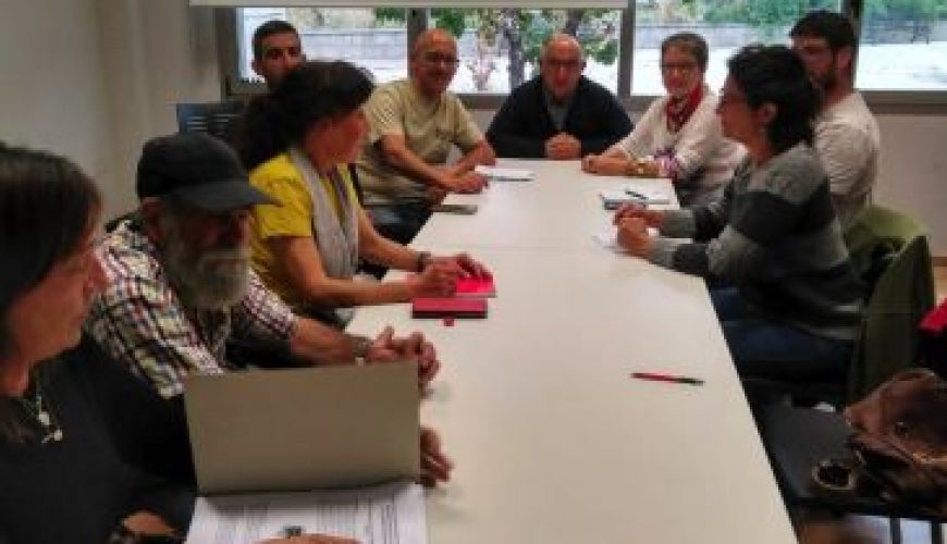 Noticia Diario de Teruel: Los vecinos de Albarracín reparten el trabajo para ‘mover’ el paro del 4 de octubre de la España Vaciada