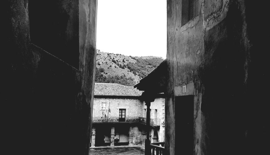 Calles que evocan tiempos pasados…de #VisitaGuiada en #Albarracín