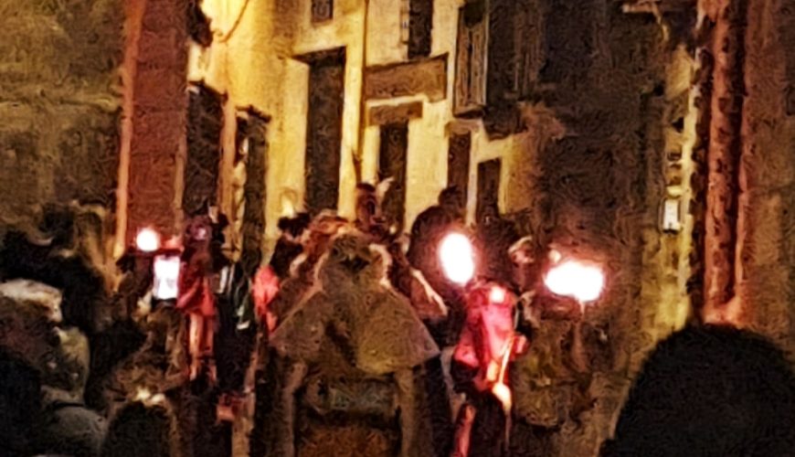 Sus #Majestades #LosReyesMagos hacen su entrada en #Albarracín…