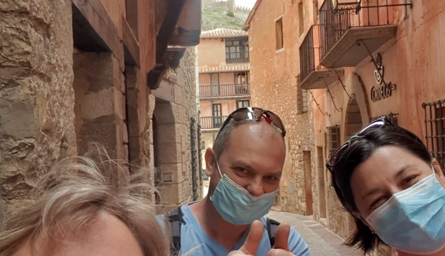 #GraciasPorLaConfianzaDepositada! #DeVisitaGuiada en #Albarracín con Anca y Emanuel