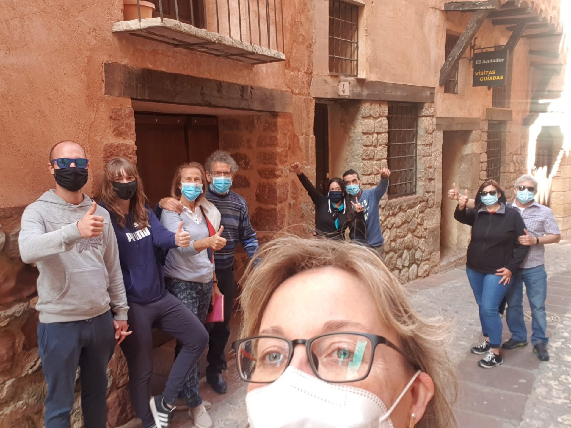 #VisitaGuiada en #Albarracín del Sábado con nuestros nuevos amig@s: GRACIAS POR SU CONFIANZA!!!