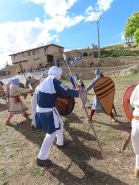 Noticia Diario de Teruel: Cutanda celebra en la ‘intimidad’ y con mascarillas el aniversario de su batalla
