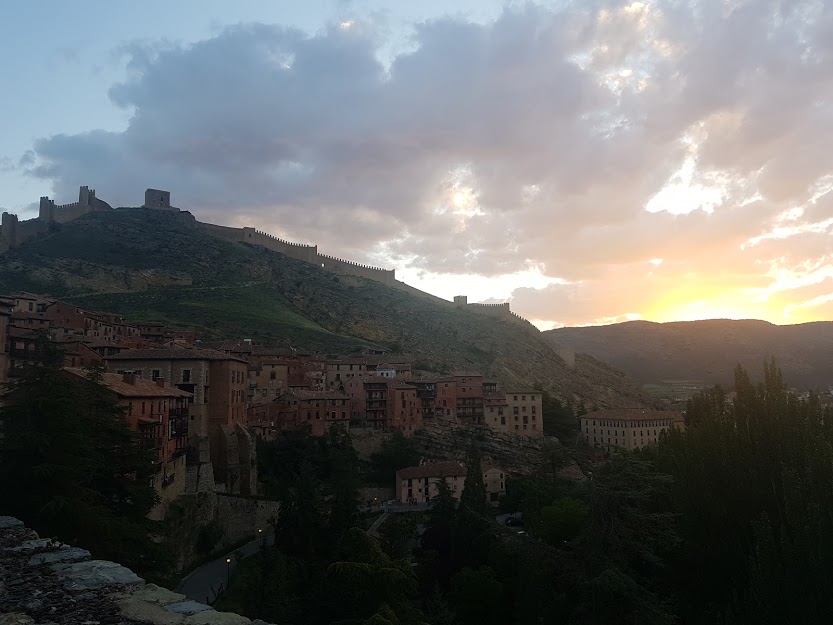 #Amaneceres en #Albarracín … #momentosúnicos que disfrutar en la provincia de #Teruel