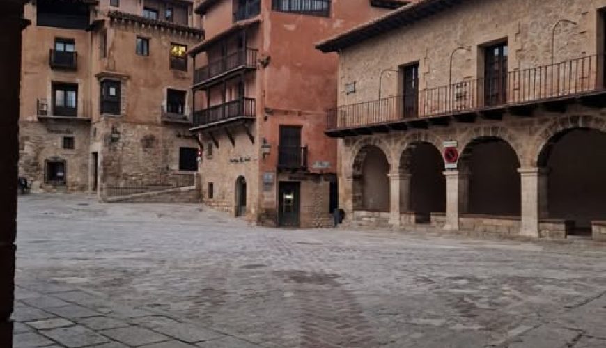 De visita guiada en Albarracín… nos vemos en la Plaza Mayor